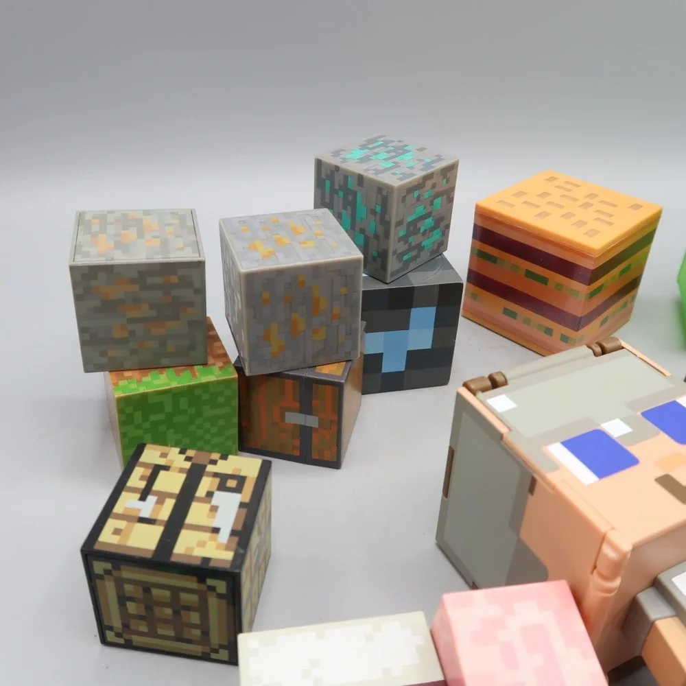 Minecraft Toy Action Figure & Accessories Toy Lot Spider Blocks Weapons